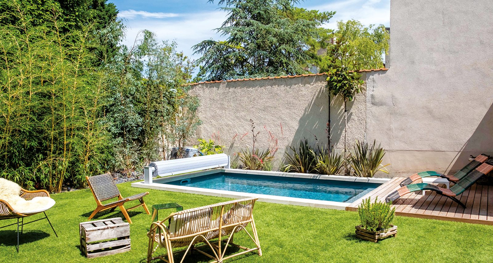 Comment poser et coller des margelles de piscine
